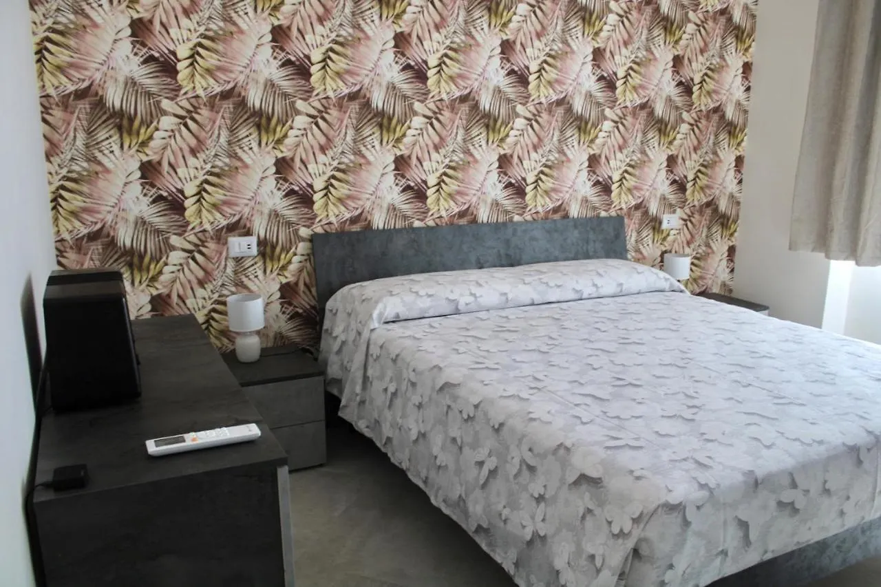 Domiziana Home 阿尔巴诺拉齐亚莱 公寓